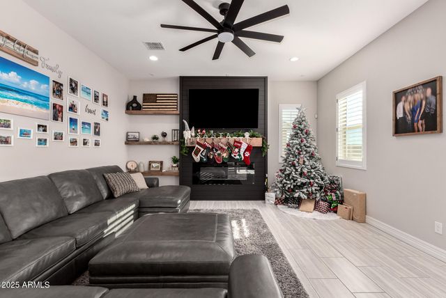 14045 W MARIPOSA GRANDE --, Surprise, AZ 85387