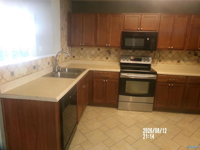 3103 Avalon Lake Drive, Madison, AL 35756