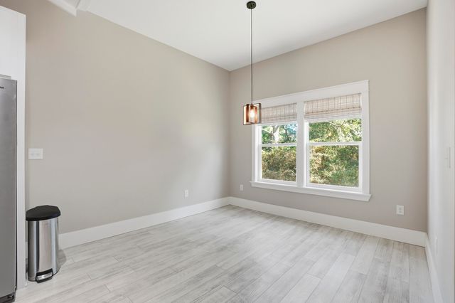 100 Hidden Lakes Trail, Defuniak Springs, FL 32433