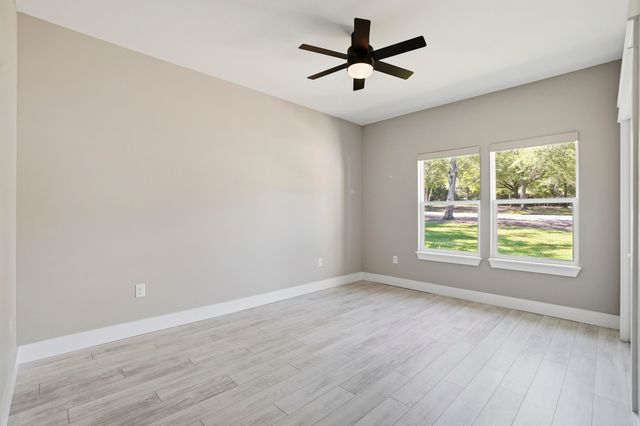 100 Hidden Lakes Trail, Defuniak Springs, FL 32433