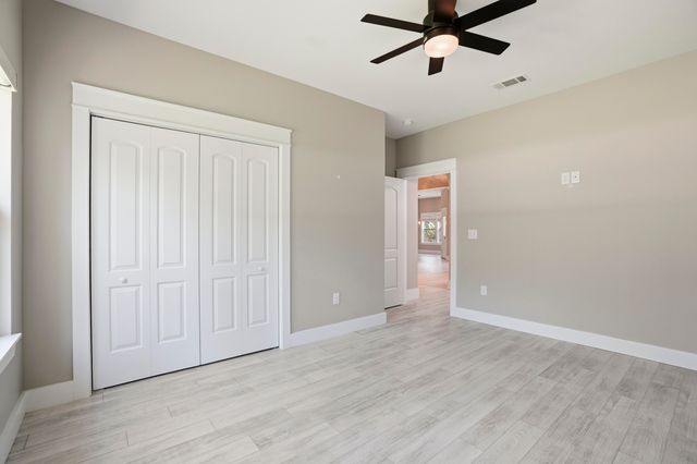 100 Hidden Lakes Trail, Defuniak Springs, FL 32433