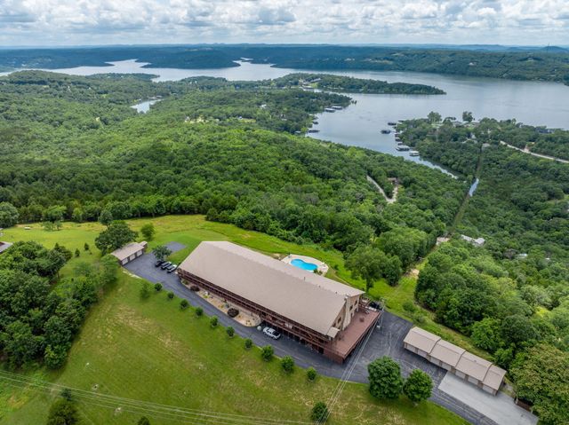 6089 State Hwy Dd 103, Branson West, MO 65737