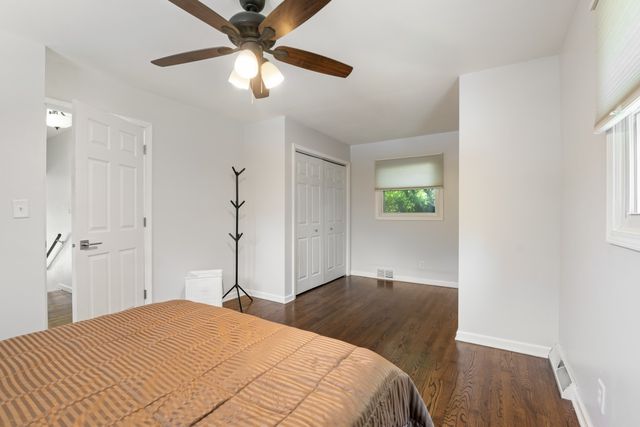 12617 VENTURA Boulevard, Machesney Park, IL 61115
