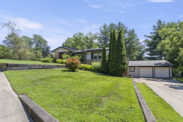 12617 VENTURA Boulevard, Machesney Park, IL 61115
