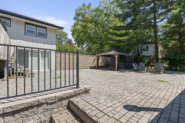 12617 VENTURA Boulevard, Machesney Park, IL 61115
