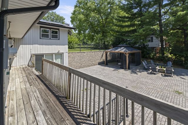 12617 VENTURA Boulevard, Machesney Park, IL 61115