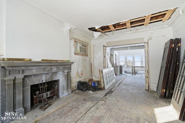 1234 Edison Street, Detroit, MI 48202