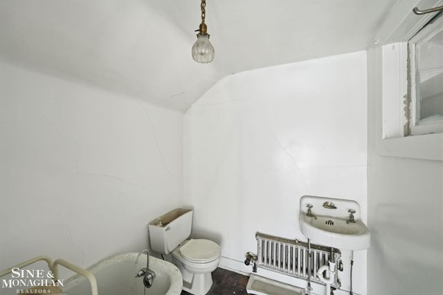 1234 Edison Street, Detroit, MI 48202