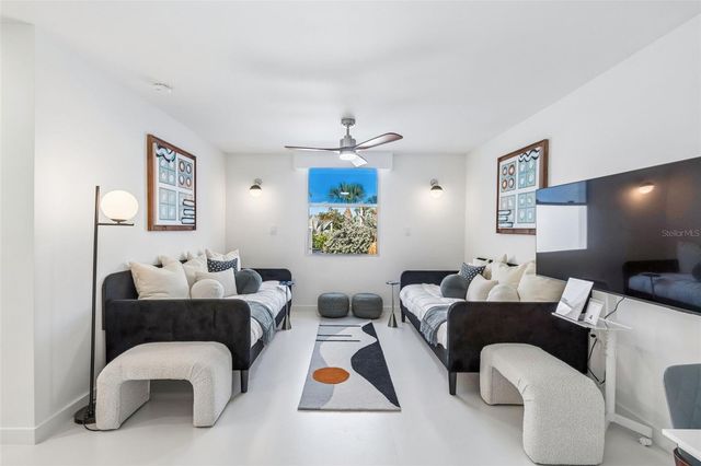 7647 SANDERLING ROAD, Sarasota, FL 34242