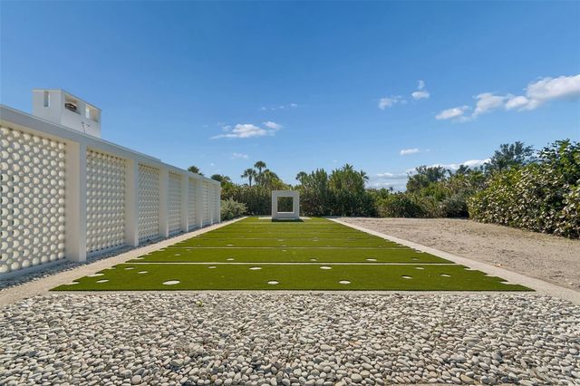 7647 SANDERLING ROAD, Sarasota, FL 34242