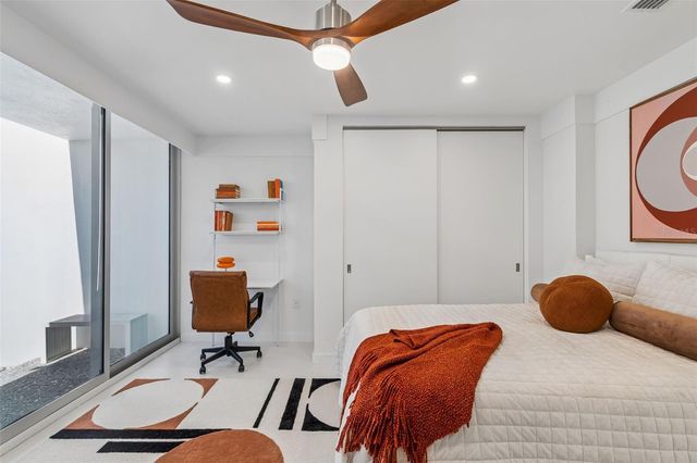 7647 SANDERLING ROAD, Sarasota, FL 34242