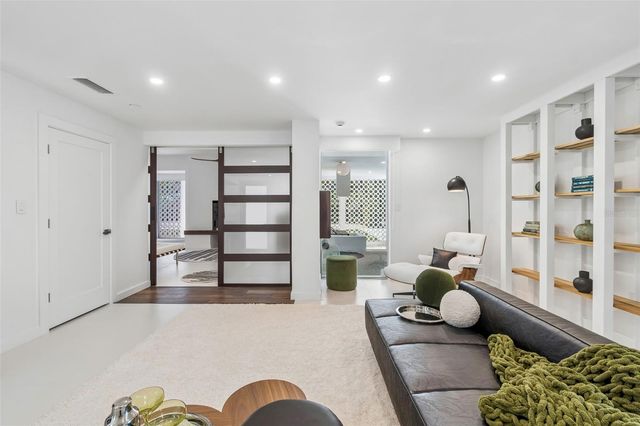 7647 SANDERLING ROAD, Sarasota, FL 34242