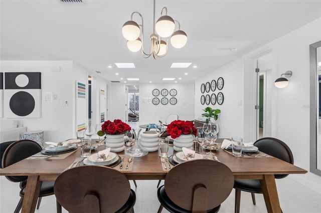 7647 SANDERLING ROAD, Sarasota, FL 34242