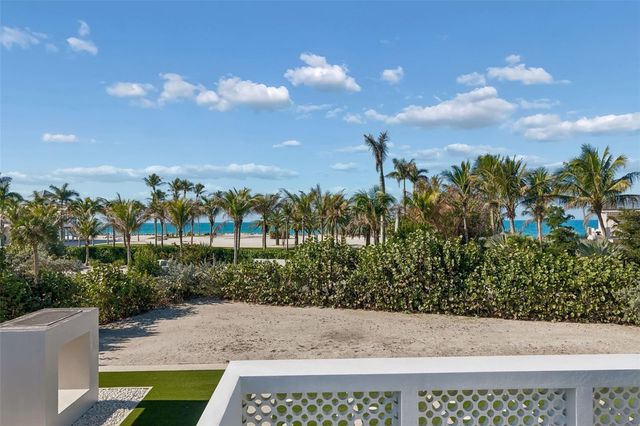 7647 SANDERLING ROAD, Sarasota, FL 34242