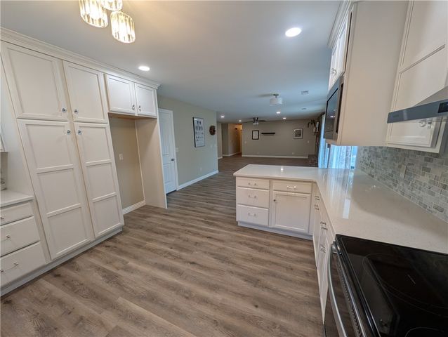 2 Halstead Lane, Bella Vista, AR 72715