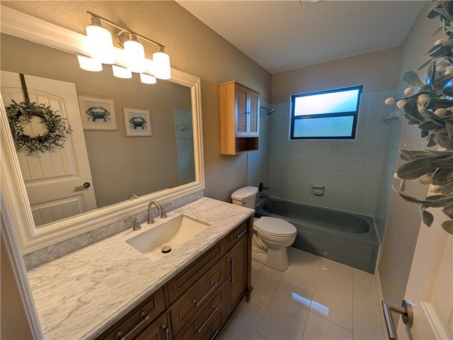 2 Halstead Lane, Bella Vista, AR 72715