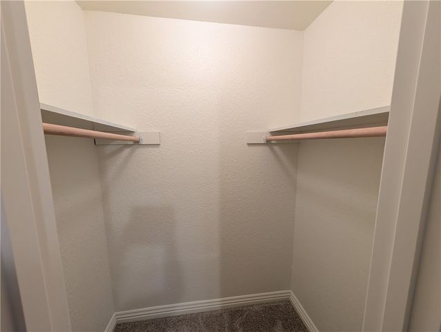 2 Halstead Lane, Bella Vista, AR 72715