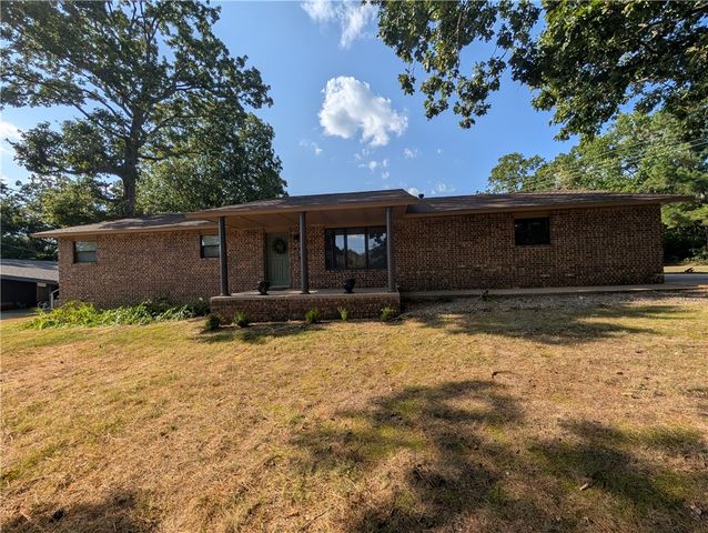 2 Halstead Lane, Bella Vista, AR 72715