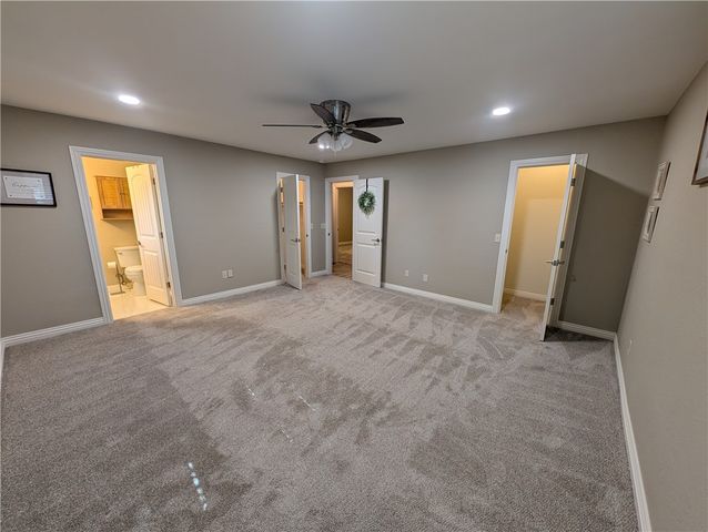 2 Halstead Lane, Bella Vista, AR 72715