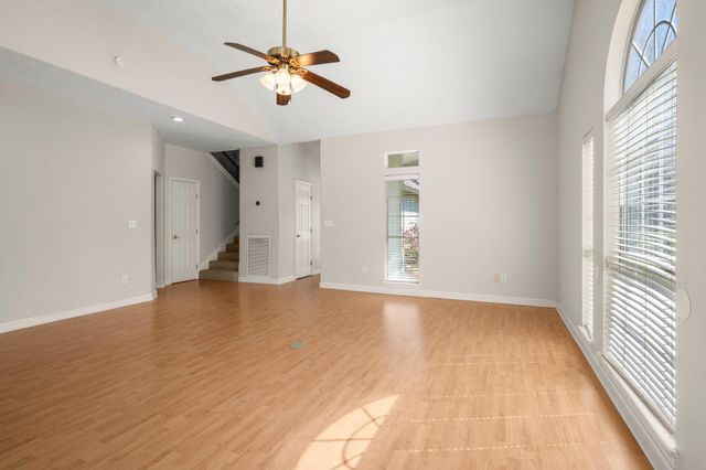 128 W Village Cove Loop, Livingston, TX 77351