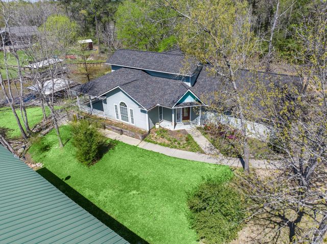 128 W Village Cove Loop, Livingston, TX 77351