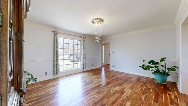 808 Shady Bluff Trl, Clarksville, TN 37043