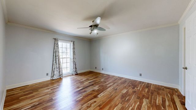 808 Shady Bluff Trl, Clarksville, TN 37043