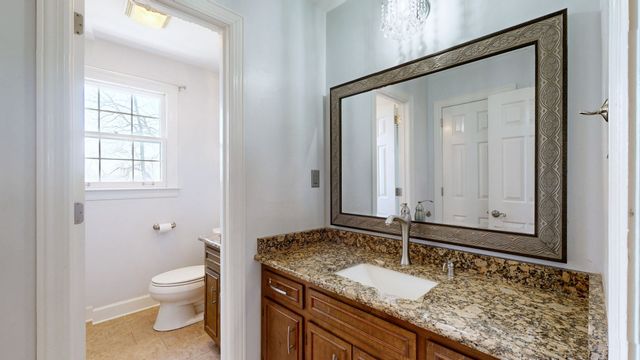 808 Shady Bluff Trl, Clarksville, TN 37043