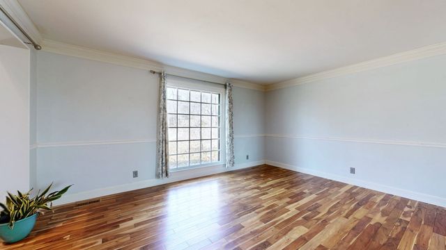 808 Shady Bluff Trl, Clarksville, TN 37043