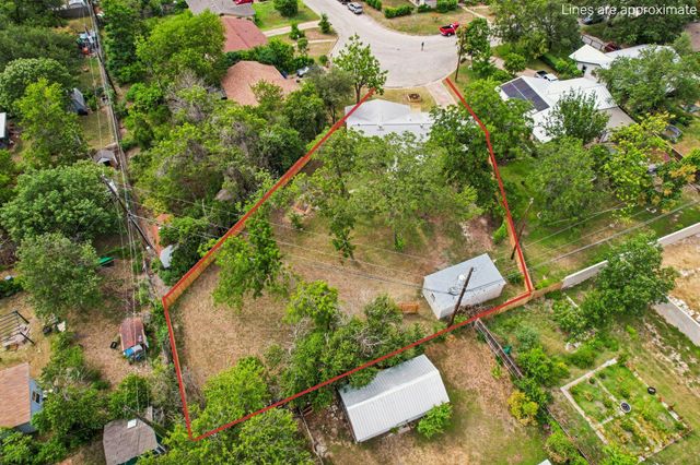 7503 Carriage DR, Austin, TX 78752