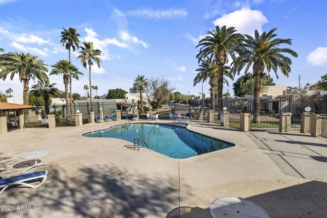 1842 W MARLETTE Avenue, Phoenix, AZ 85015