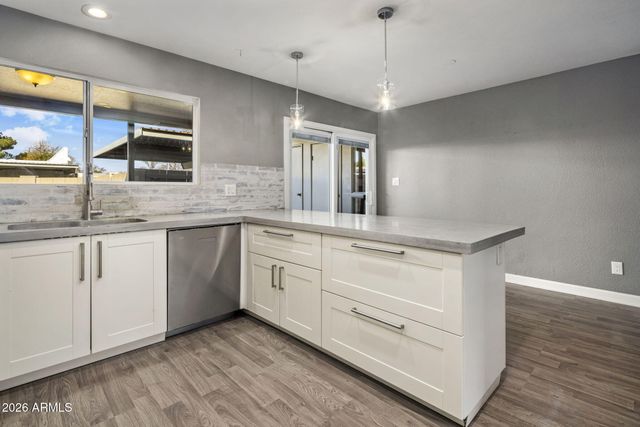 1842 W MARLETTE Avenue, Phoenix, AZ 85015