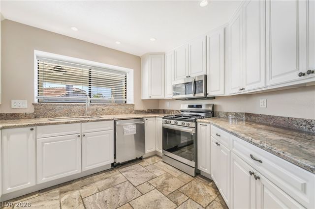 3181 Shadow Bluff Avenue, Las Vegas, NV 89120