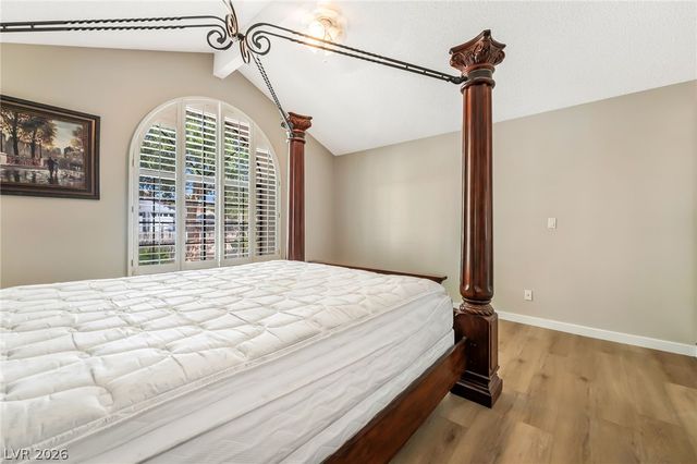 3181 Shadow Bluff Avenue, Las Vegas, NV 89120