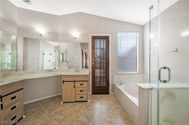 3181 Shadow Bluff Avenue, Las Vegas, NV 89120