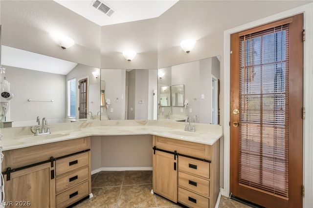 3181 Shadow Bluff Avenue, Las Vegas, NV 89120