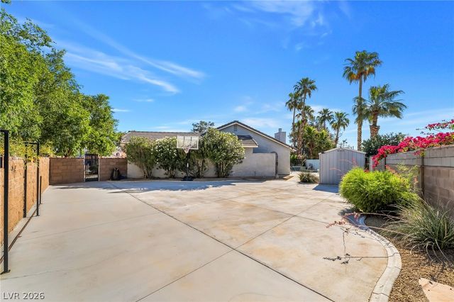 3181 Shadow Bluff Avenue, Las Vegas, NV 89120