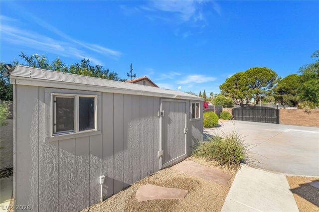3181 Shadow Bluff Avenue, Las Vegas, NV 89120