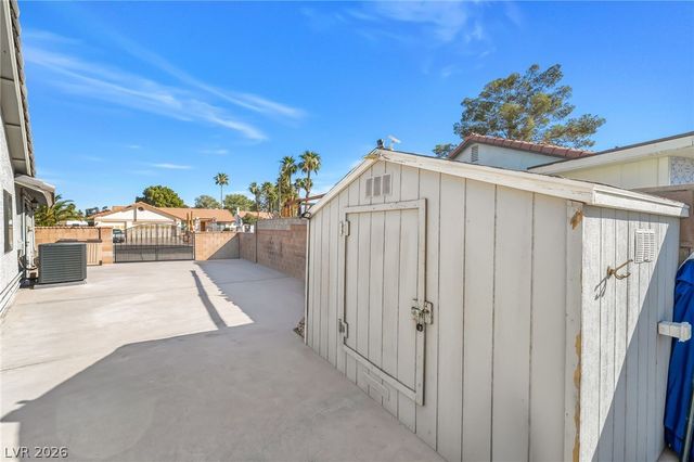 3181 Shadow Bluff Avenue, Las Vegas, NV 89120