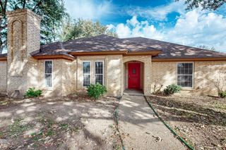 4901 Fort Stockton Drive, Arlington, TX 76017