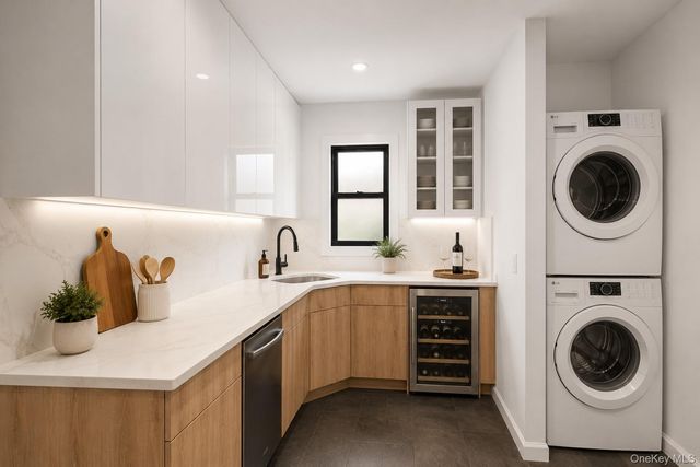 903 E 45th Street, Brooklyn, NY 11203