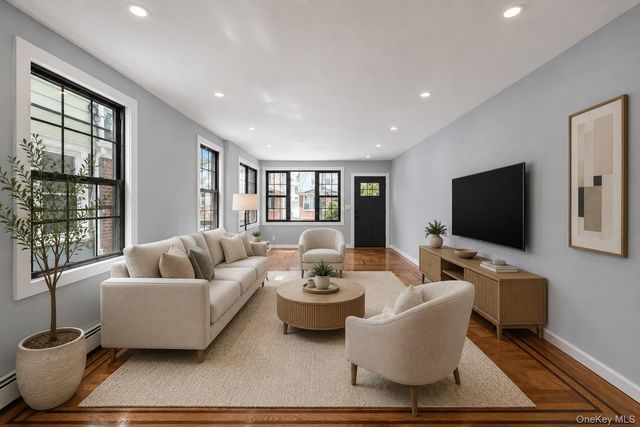 903 E 45th Street, Brooklyn, NY 11203