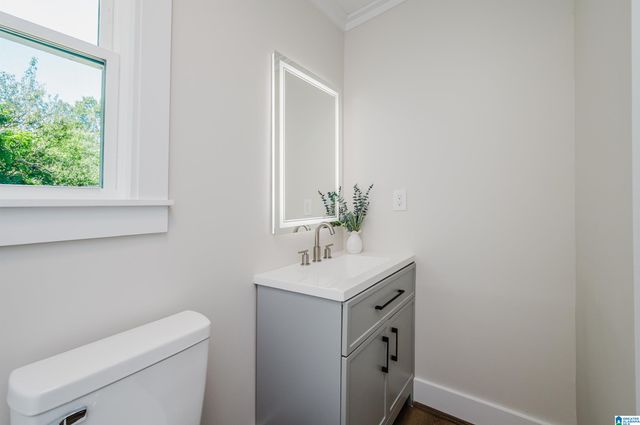 2008 4TH AVENUE, Irondale, AL 35210