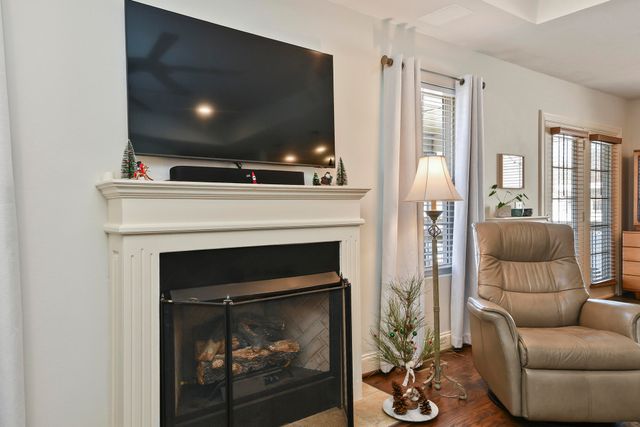 475 S Gary Avenue, Bolivar, MO 65613