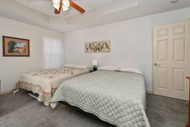 475 S Gary Avenue, Bolivar, MO 65613