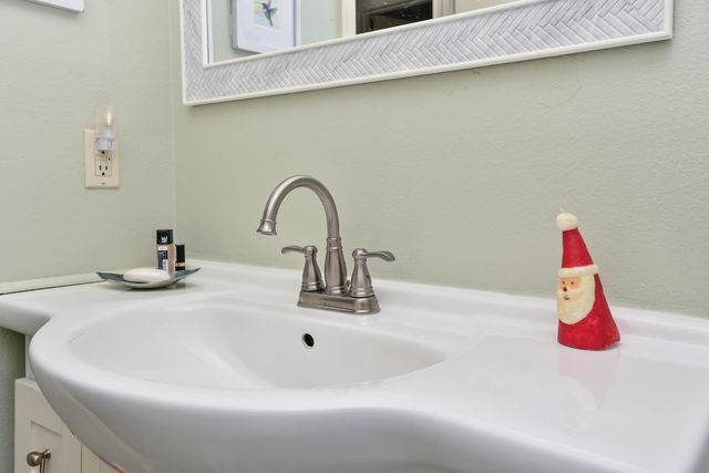 475 S Gary Avenue, Bolivar, MO 65613