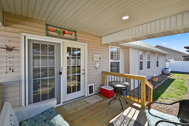 475 S Gary Avenue, Bolivar, MO 65613