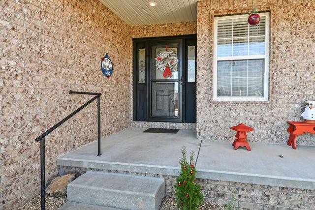 475 S Gary Avenue, Bolivar, MO 65613