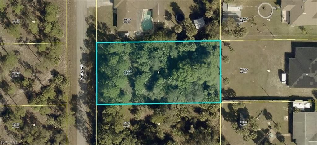 606 James AVE, LEHIGH ACRES, FL 33936 — exterior