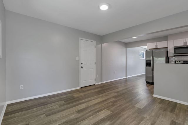 3814 Elbern Avenue, Columbus, OH 43213